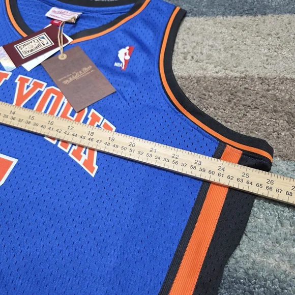 Carmelo Anthony Knicks Jersey 2XL Mitchell & Ness Swingman 2010-11 NWT - Picture 7 of 8